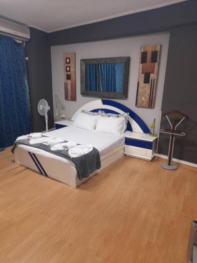 Aparthotel Day In Atenas Exterior foto