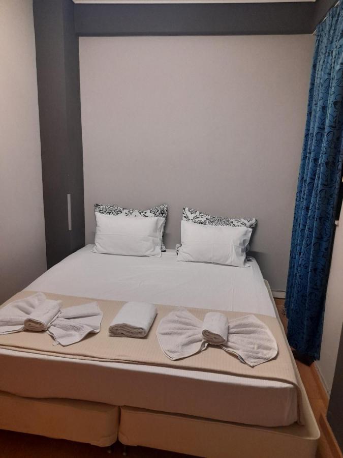 Aparthotel Day In Atenas Exterior foto